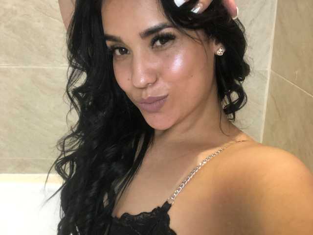 صورة الملف الشخصي SalomeMartines
