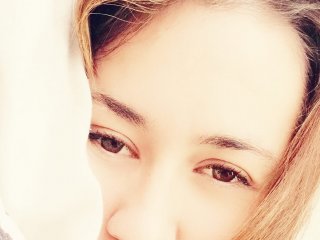صورة الملف الشخصي Melany_19