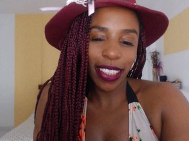 لقطات البث taylorslimx