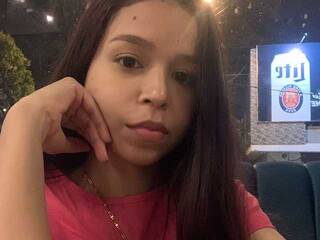 دردشة الفيديو المثيرة Tenshi000