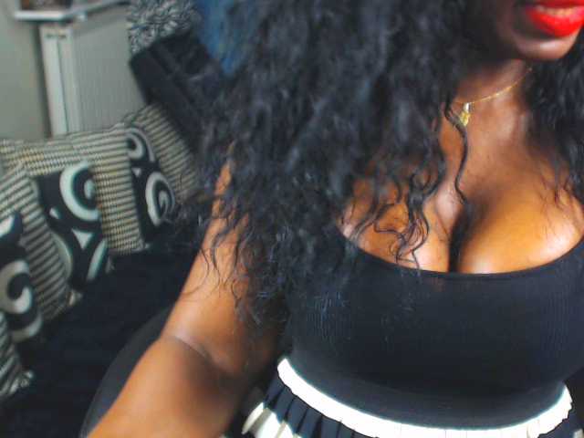 لقطات البث thaiwanaxxxx