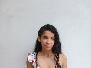 دردشة الفيديو المثيرة ThalianaMuler