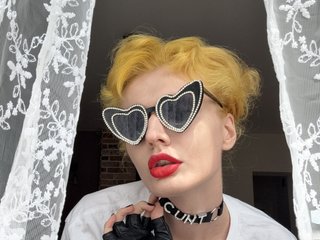 دردشة الفيديو المثيرة ThaliaWhisper