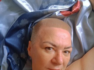 دردشة الفيديو المثيرة TheCryptoQueen