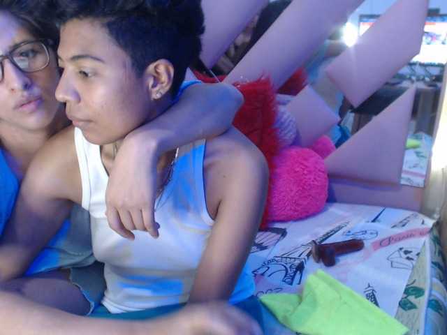 لقطات البث thelesbianhot