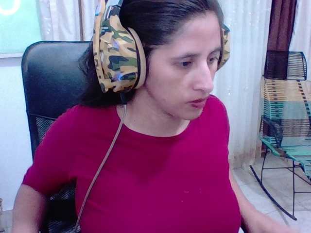 لقطات البث thelesbianhot