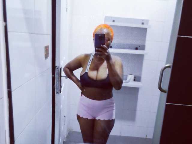 صورة الملف الشخصي Thickerboobs-xx