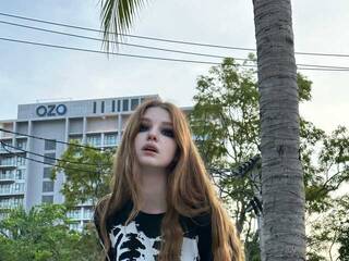 دردشة الفيديو المثيرة ThreeHannahhh