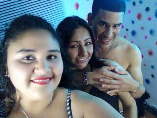 دردشة الفيديو المثيرة Threesomeweb1