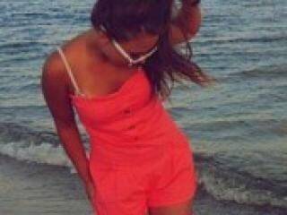 دردشة الفيديو المثيرة tianne