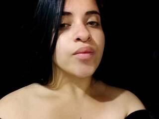 دردشة الفيديو المثيرة tifanydaniel