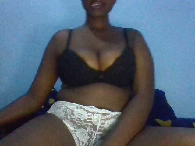 لقطات البث Tightpussy22