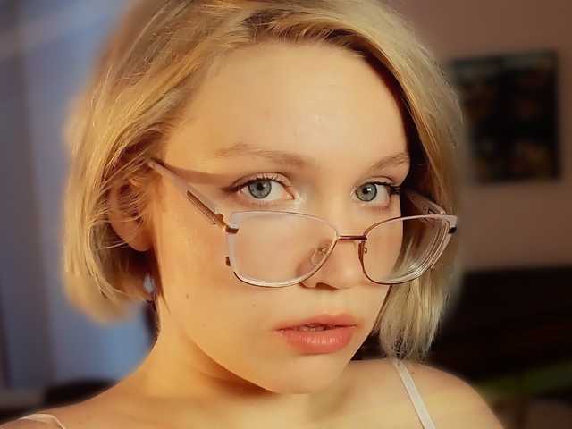 صورة الملف الشخصي LadyAnny