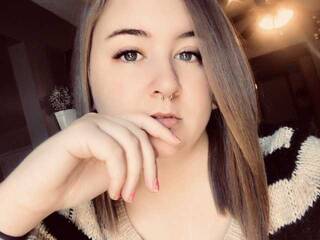 دردشة الفيديو المثيرة tiltingh0ur