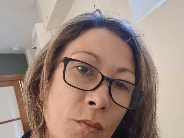صورة الملف الشخصي Timide-girl