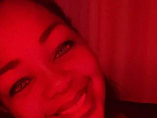 دردشة الفيديو المثيرة Tina-rplay