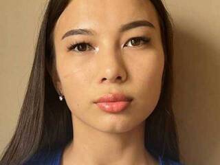 دردشة الفيديو المثيرة TinyAlove