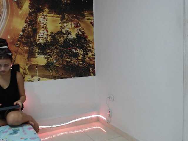 لقطات البث tinyxpenny