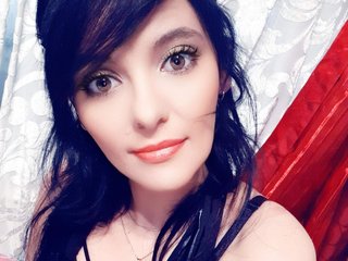 دردشة الفيديو المثيرة Poppie