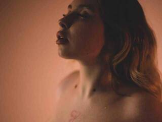 دردشة الفيديو المثيرة trishha