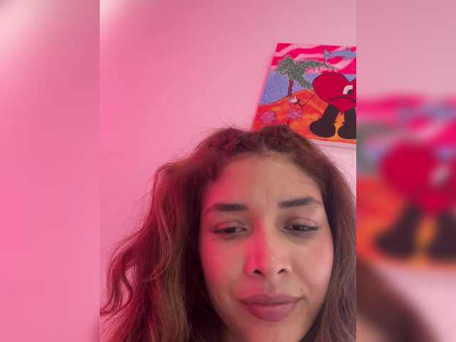 لقطات البث HAILEY01