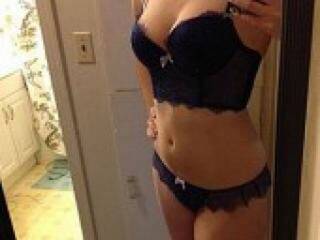 دردشة الفيديو المثيرة ulianashka