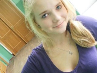 دردشة الفيديو المثيرة UliksLux