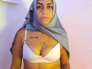 دردشة الفيديو المثيرة UmaKumar