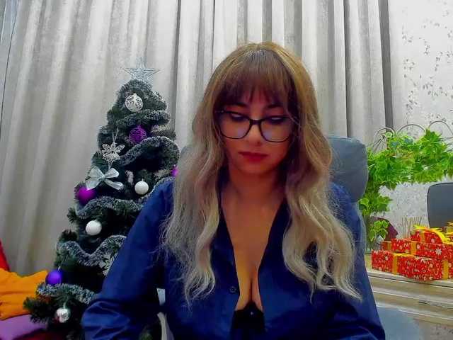 الصور Ur-Angel today are happy day ) Check my tip menu and also games ) Also i can make show here ) snap 399 , boobs 99 , toples stay 3 min 222 and many another things ) Lets have fun