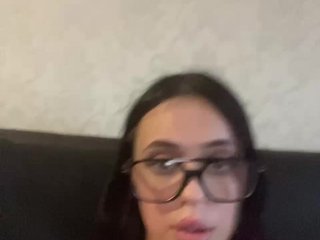 دردشة الفيديو المثيرة ursweetwaifu1
