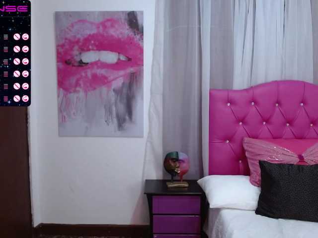 الصور Valentinax6 Hi guys welcome to my room im new model in here complette my first goal and enjoy the show #latina #sexy #brunette #dildo #naked #fuck
