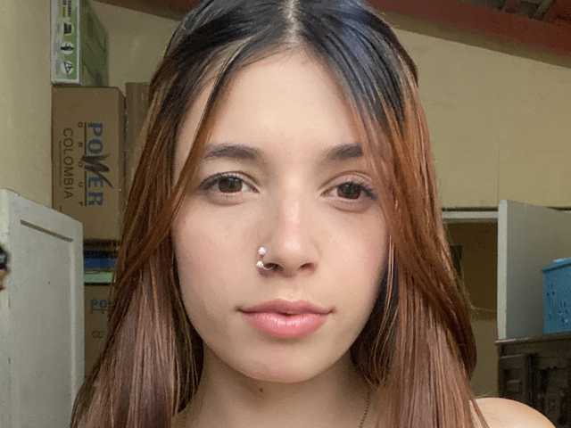 صورة الملف الشخصي valeria-mendoza