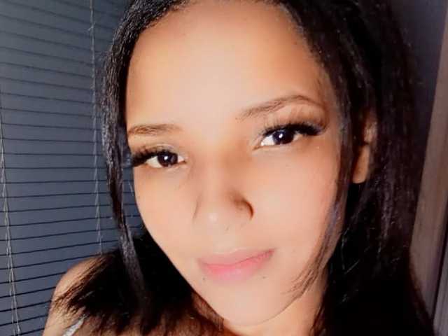 صورة الملف الشخصي Valery-Rose888