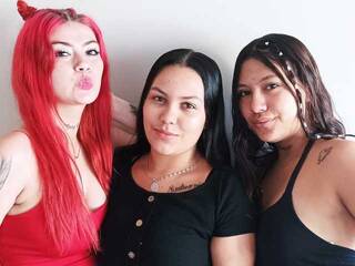 دردشة الفيديو المثيرة VALIENTHOT