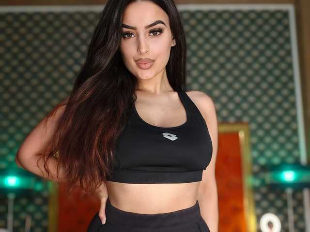 صورة الملف الشخصي -VALERIIAA-