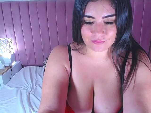 الصور VanesaJones hello guys im vanesa im new here ! i hope u enjoy with me this time come on and play with my tight and juice pussy #new #latina #bigbobs #bigass