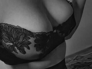 دردشة الفيديو المثيرة velvet2219