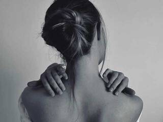 دردشة الفيديو المثيرة VERONNIKA