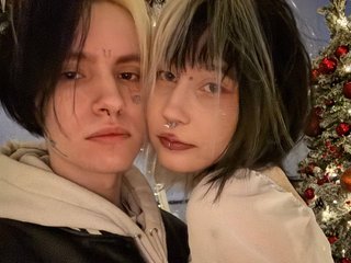 دردشة الفيديو المثيرة VeryRareTwins
