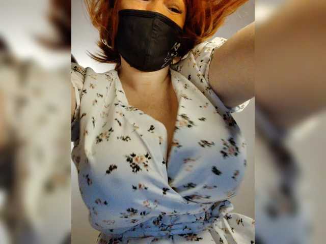 الصور Vetka-konfetka0 Hello! There is a new striptease video for you in the profile. I am ready to chat on almost any topic and please you with everything that is on the menu. There are photos and videos in the profile. Instagram: Veta_bonga. Thanks for the tokens :-*