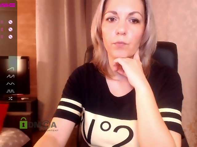 لقطات البث VickiSecret