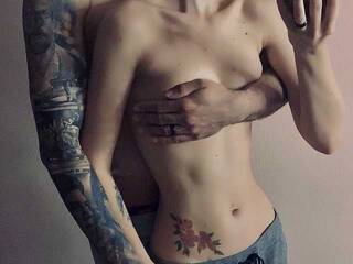 دردشة الفيديو المثيرة VickyLeaks