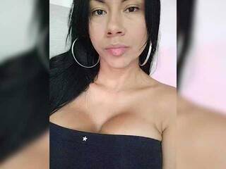 دردشة الفيديو المثيرة VictoriaBalee