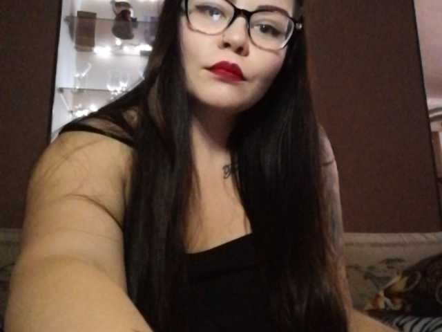 لقطات البث VikAndAlex