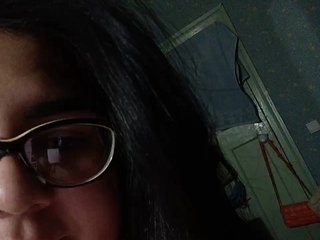 دردشة الفيديو المثيرة VikiBlanes