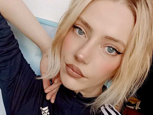 صورة الملف الشخصي VikkaContessa