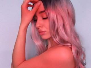 دردشة الفيديو المثيرة VikkiAnn