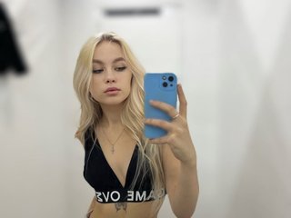 دردشة الفيديو المثيرة Vikkydif