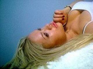 دردشة الفيديو المثيرة vikykiwi