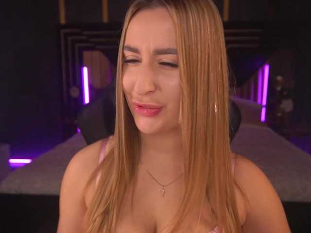 لقطات البث ViolaMe